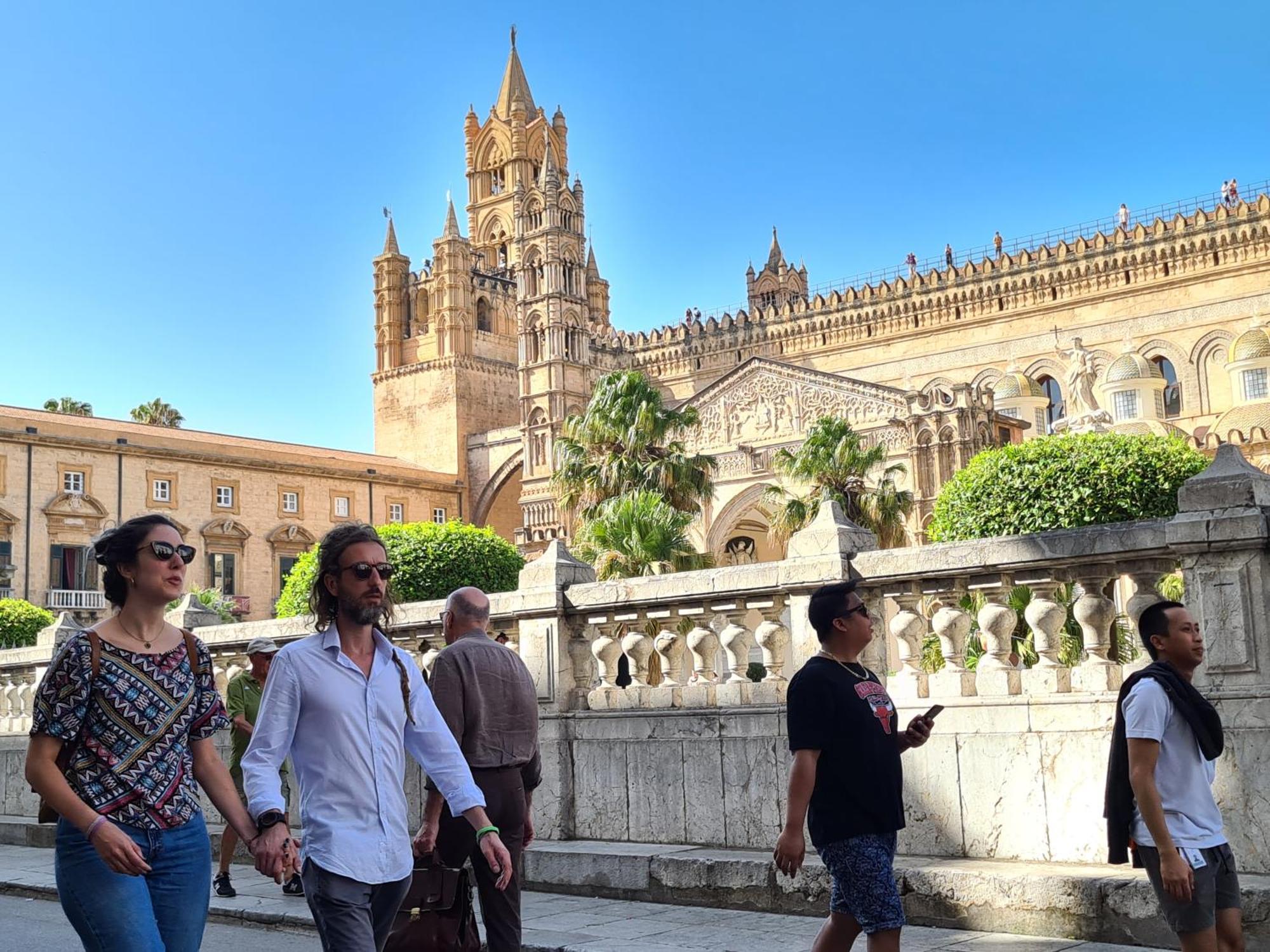 La Loggia Dei Re Apartment Palermo Luaran gambar
