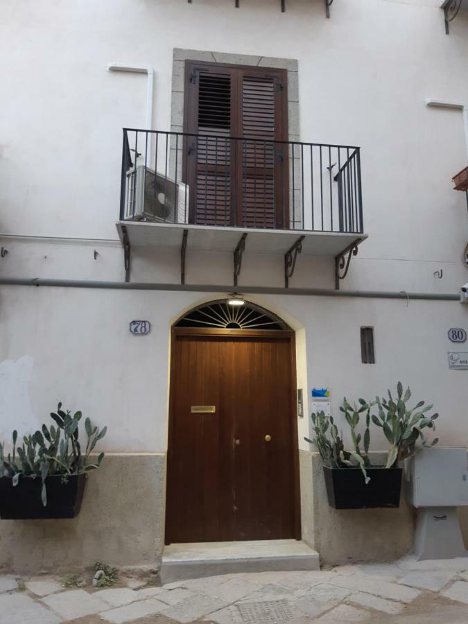 La Loggia Dei Re Apartment Palermo Luaran gambar