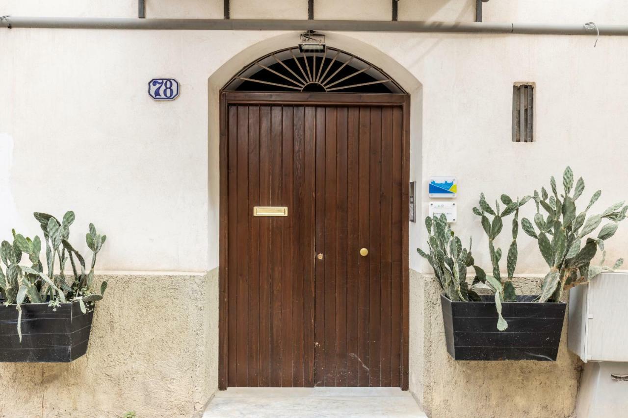 La Loggia Dei Re Apartment Palermo Luaran gambar